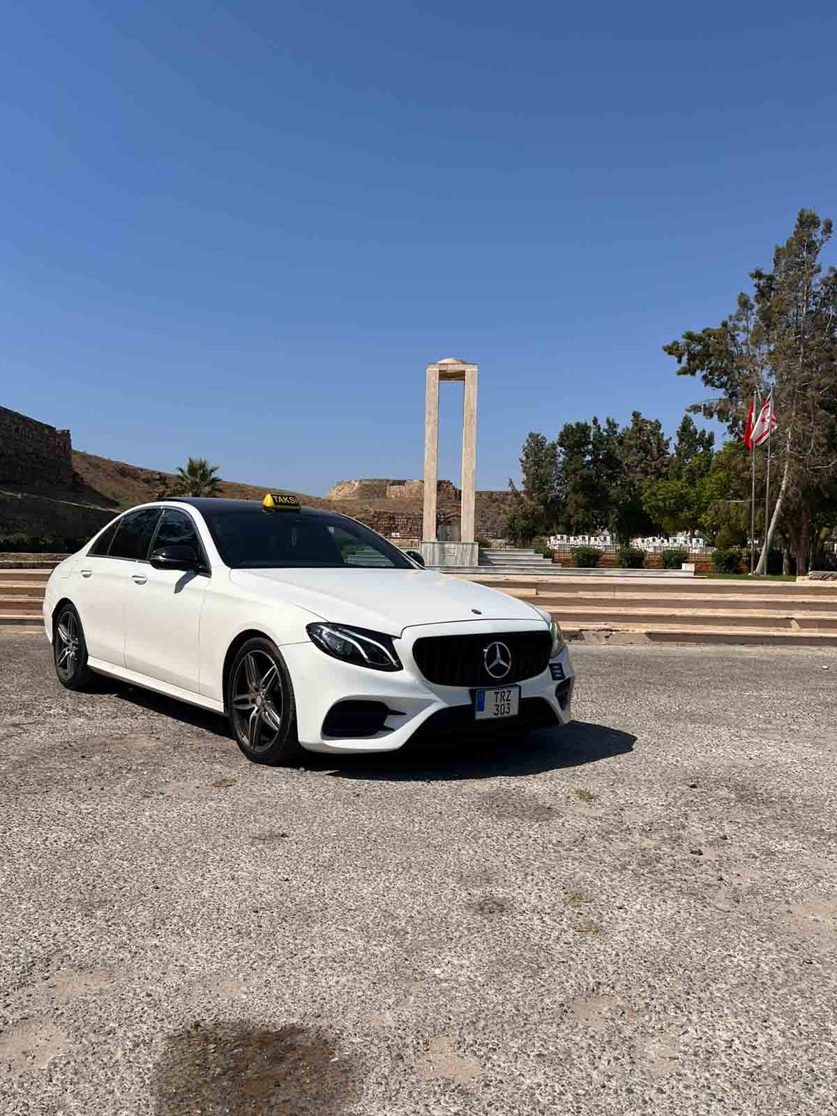 Girne'den Lefkoşa ve Gazimağusa'ya 7/24 kesintisiz şehirler arası Kıbrıs taksi ulaşımı.